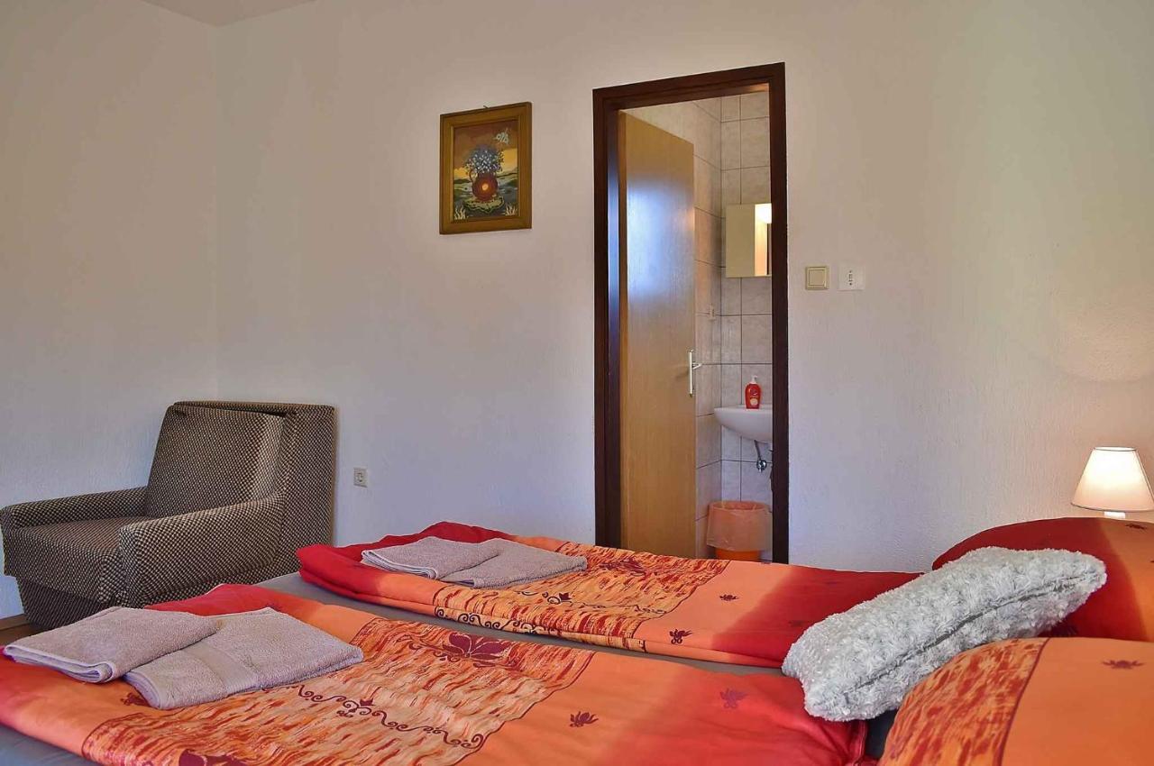 Apartment In Lopar/Insel Rab 17739 Bagian luar foto