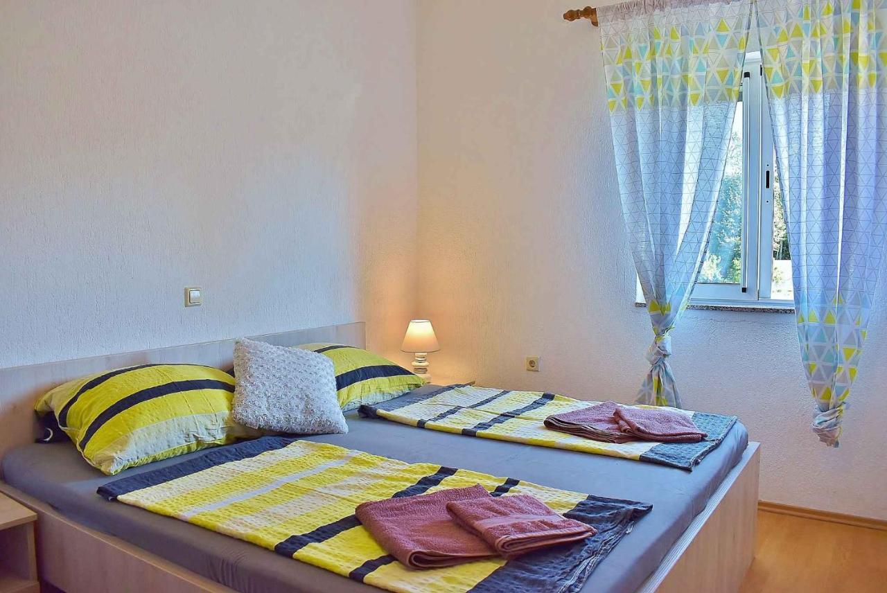 Apartment In Lopar/Insel Rab 17739 Bagian luar foto